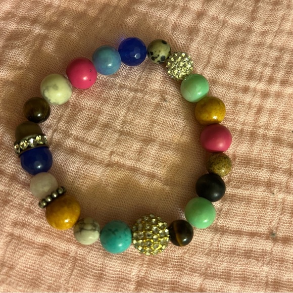 Bracelets - Picture 2 of 9